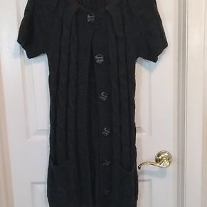 Short sleeve tunic sweater